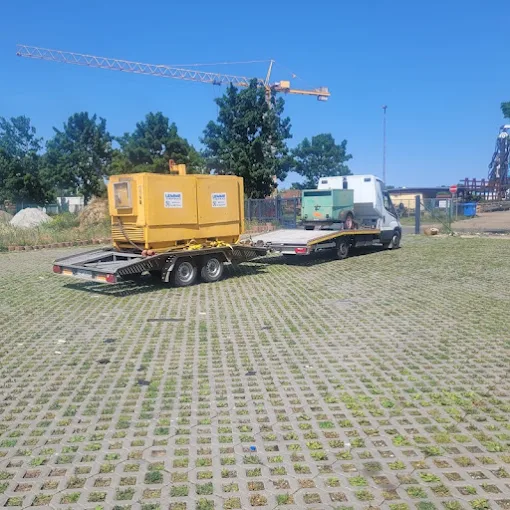 Galeria naszych usług - laweta, holowanie, transport aut świdnica transport maszyn na lawecie