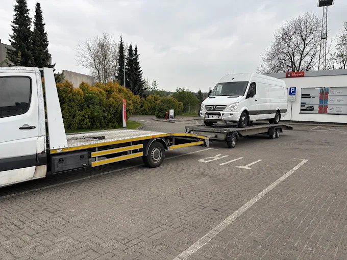 transport samochodów dostawczych świdnica i okolice